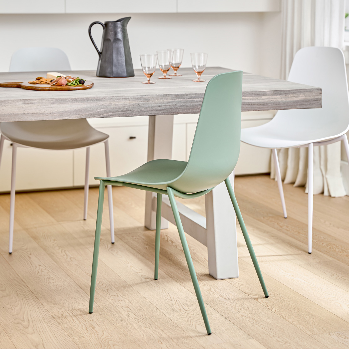 Svelti Dining Chair